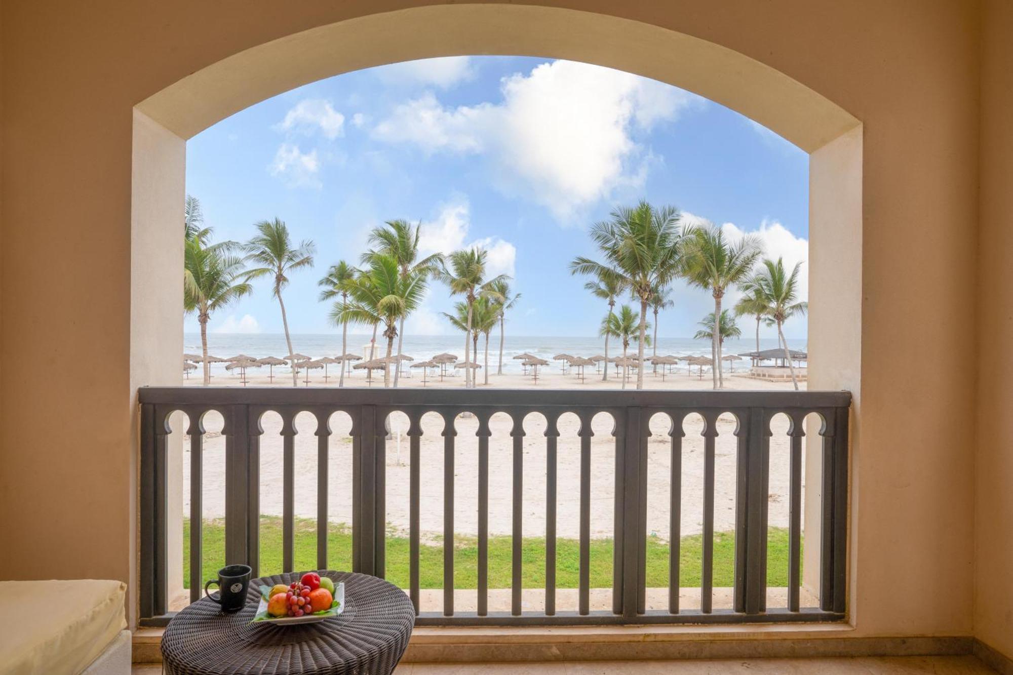 Salalah Rotana Resort Eksteriør billede View from a room at the Hilton Mauritius Resort
