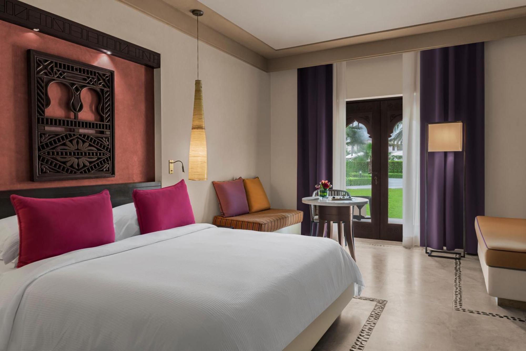 Salalah Rotana Resort Eksteriør billede Deluxe room