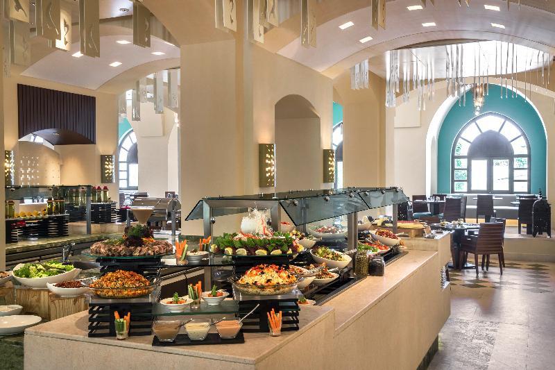 Salalah Rotana Resort Eksteriør billede The buffet at the Grand Hyatt Hotel, Amman, Jordan